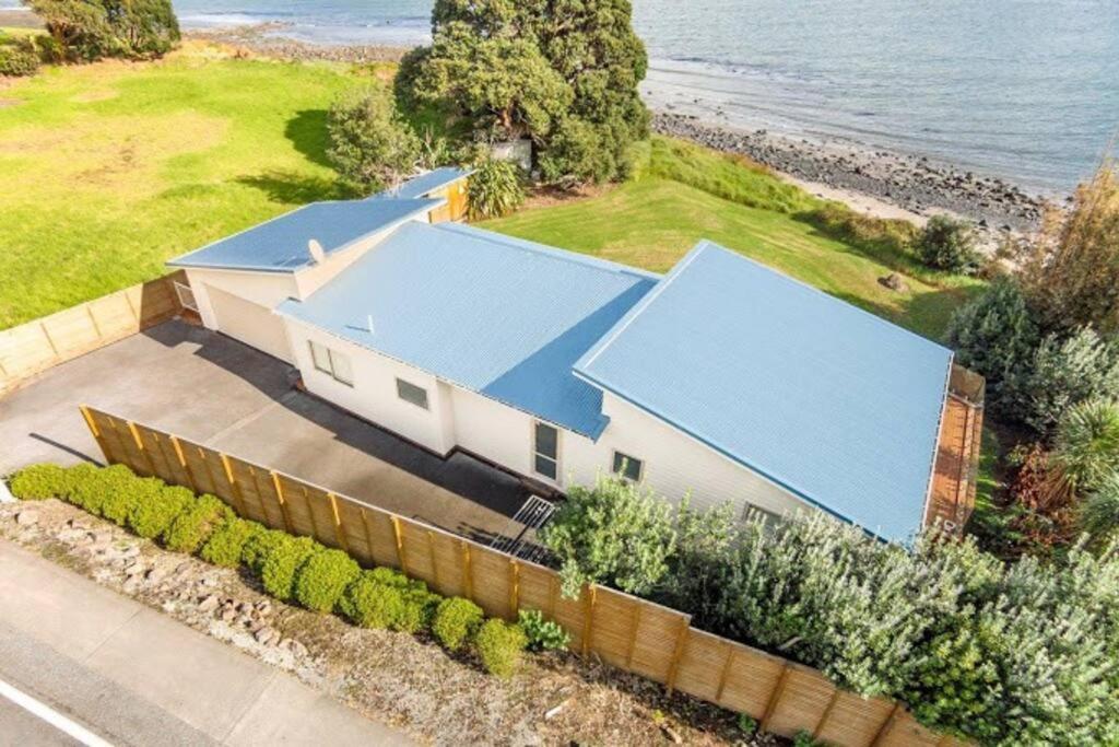 The Bach Wai Rua A Waterfront Home Opononi Exterior foto